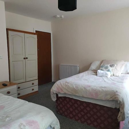 Sunnymead Guest House Aberystwyth Dış mekan fotoğraf