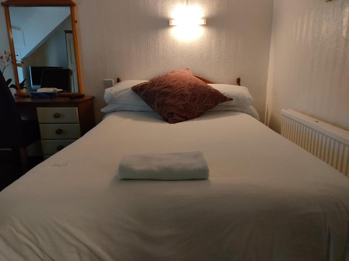 Sunnymead Guest House Aberystwyth Dış mekan fotoğraf