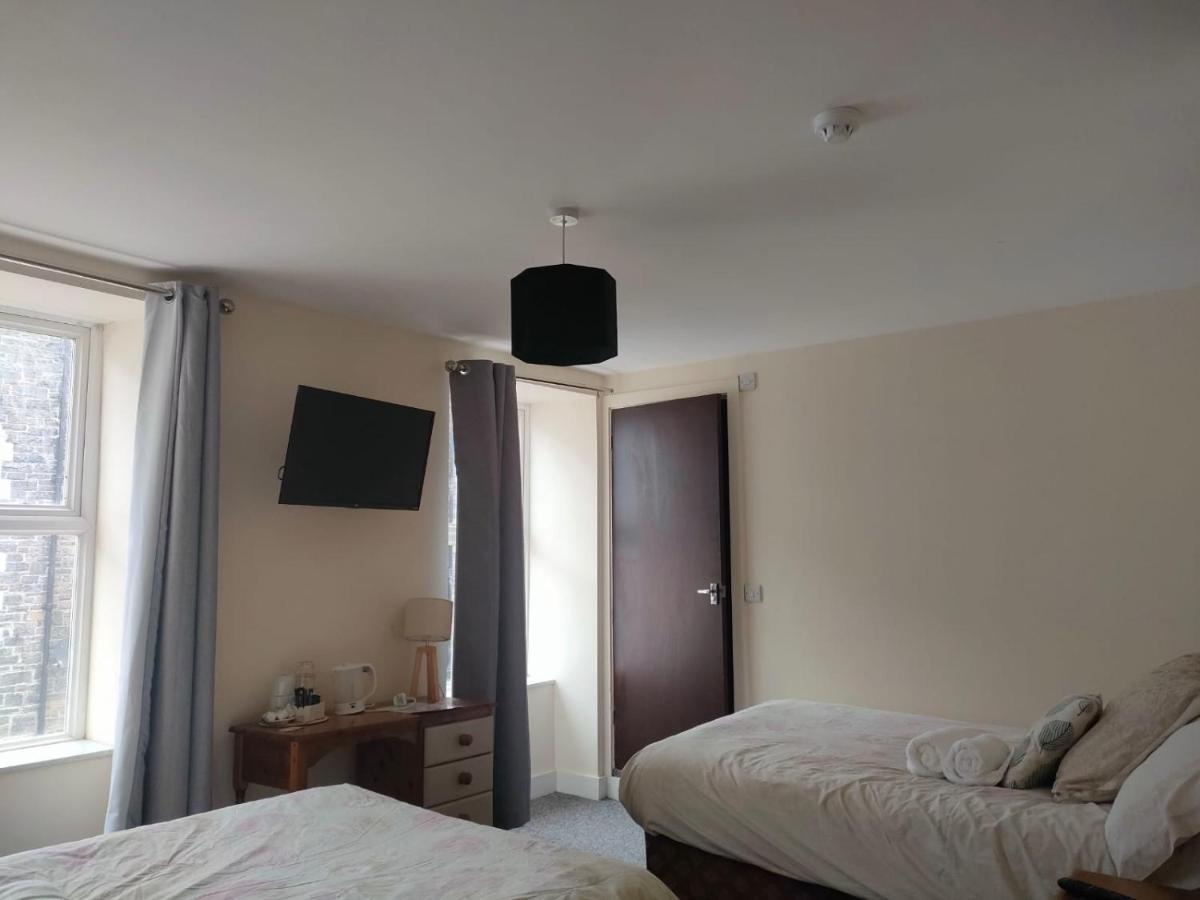 Sunnymead Guest House Aberystwyth Dış mekan fotoğraf